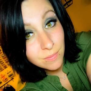 Meet your Posher, Makayla